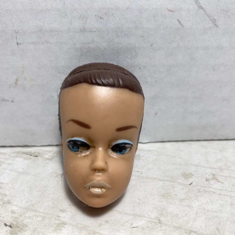 Barbie Head For Replacement or Repair  Fashion Queen 1958 #609
